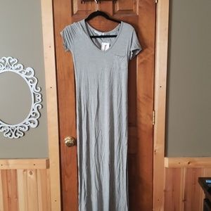 Gray cap sleeved maxi dress